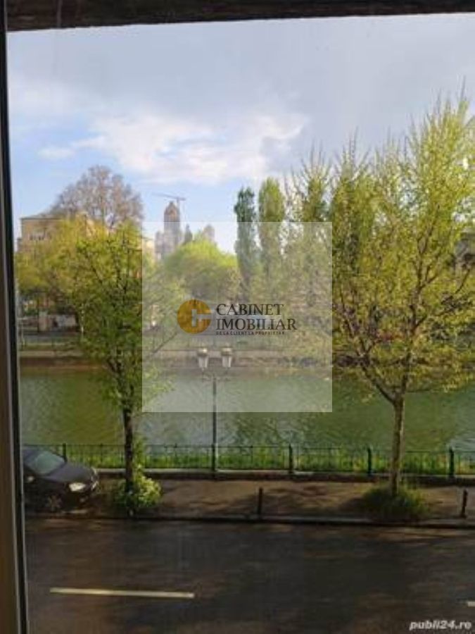 Apartament 2 camere | Vedere panoramica | Splaiul Independentei | - Poză 9