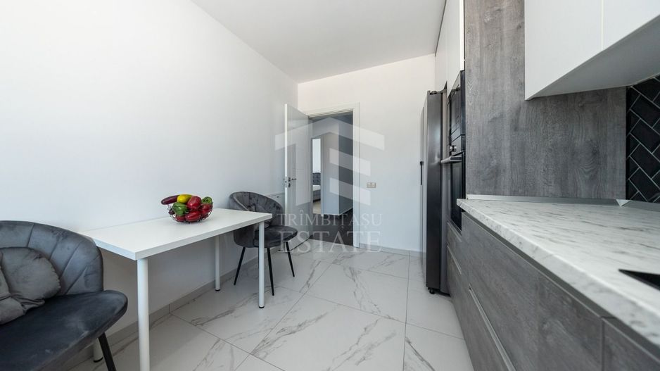 Subcetate|Coresi-Apartament 2 camere 60 mp+loc de parcare - Poză 18