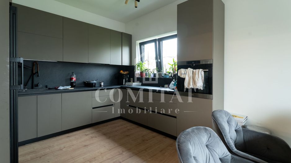 Casă generoasă la intrarea în cartierul Făget - Poză 4