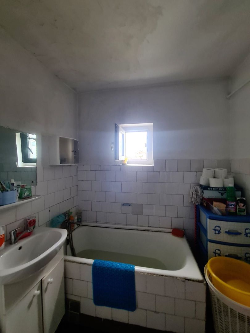 Apartament 3 camere - Centru - Etaj 4/5 - Poză 9