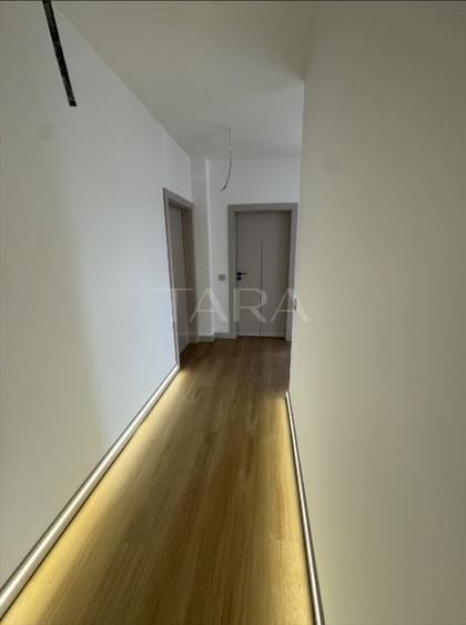 Apartament 3 camere ansamblu rezidențial modern zona Bulgaria - Poză 1