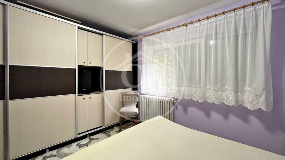 Apartament de închiriat cu 3 camere în zona Rogerius, Oradea - Poză 4
