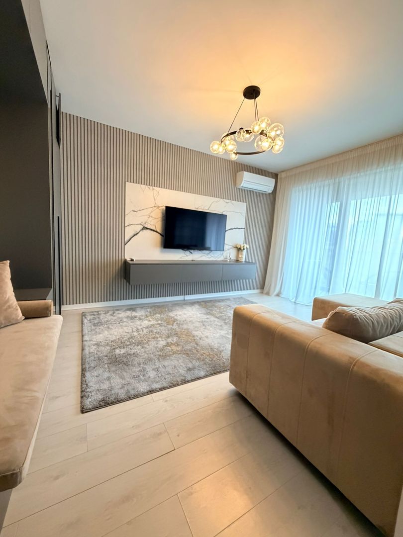 Inchiriere Apartament 3 Camere Cloud 9 + 2 loc de parcare - Poză 1