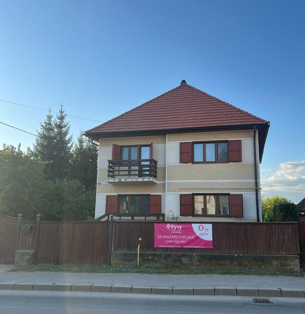 Ocazie unică! Casă de vânzare în stațiunea Covasna! - Schiță 1