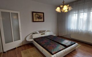 Casa de vanzare in Vladimirescu in zona primariei. - Poză 2
