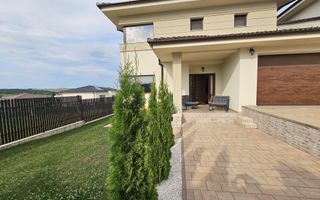 Casa Sibiu Cisnadioara, casa cu garaj, 5 camere, 3 bai - Poză 2