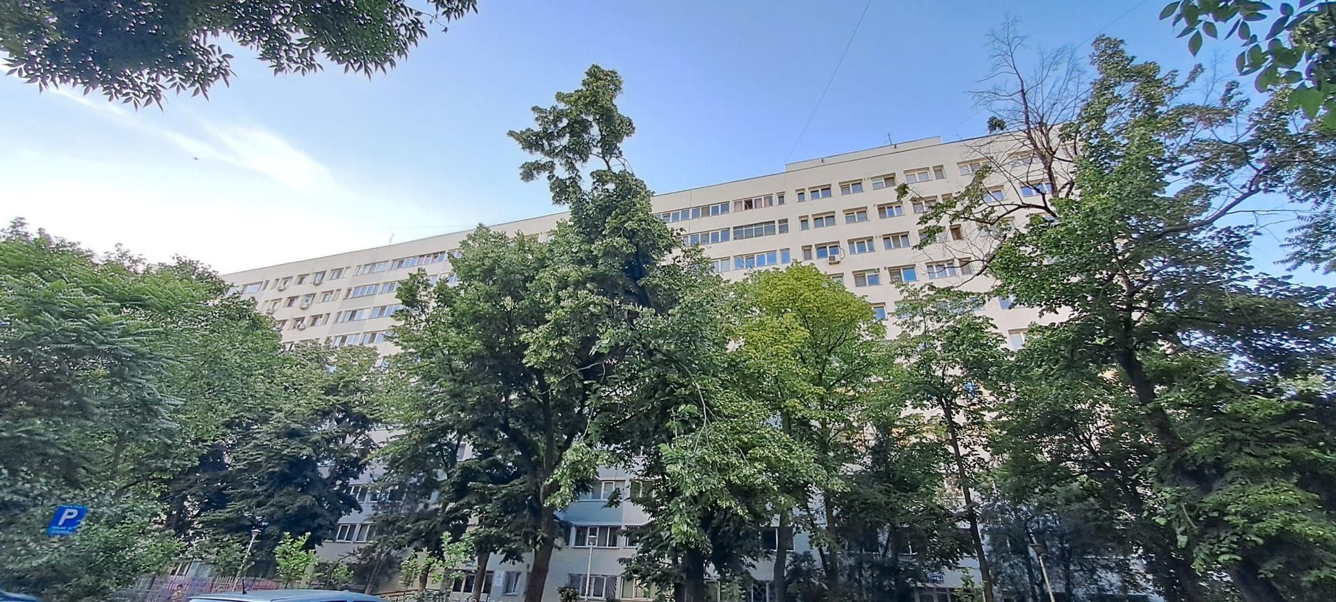 Dristor, intersectia Liviu Rebreanu cu Camil Ressu, metrou la 450 m - Poză 1