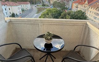 Apartament de lux cu 3 camere, vedere panoramică – zonă centrală - Poză 1