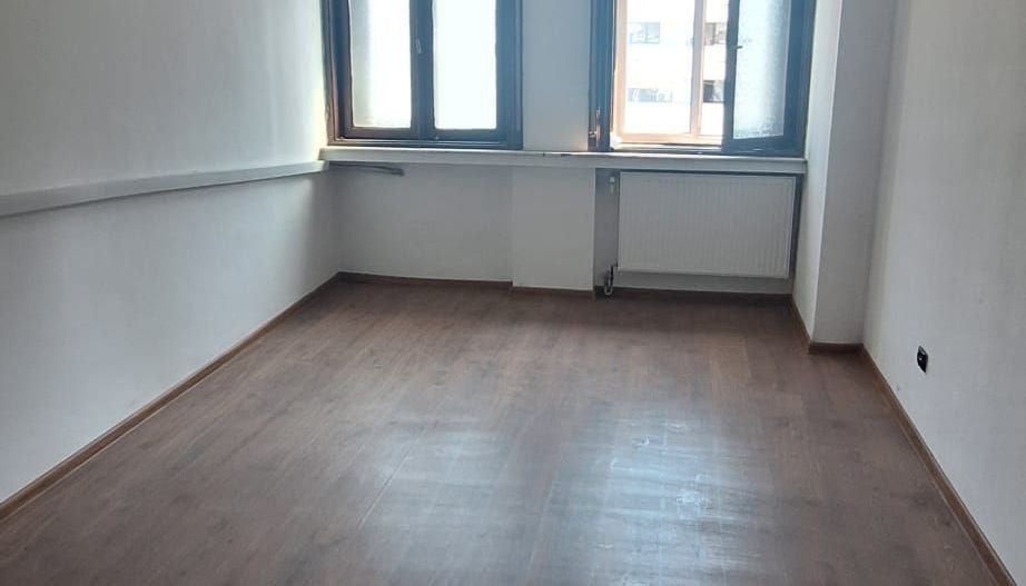 Apartament 4 camere Magheru 135mp Risc 1 - Poză 10