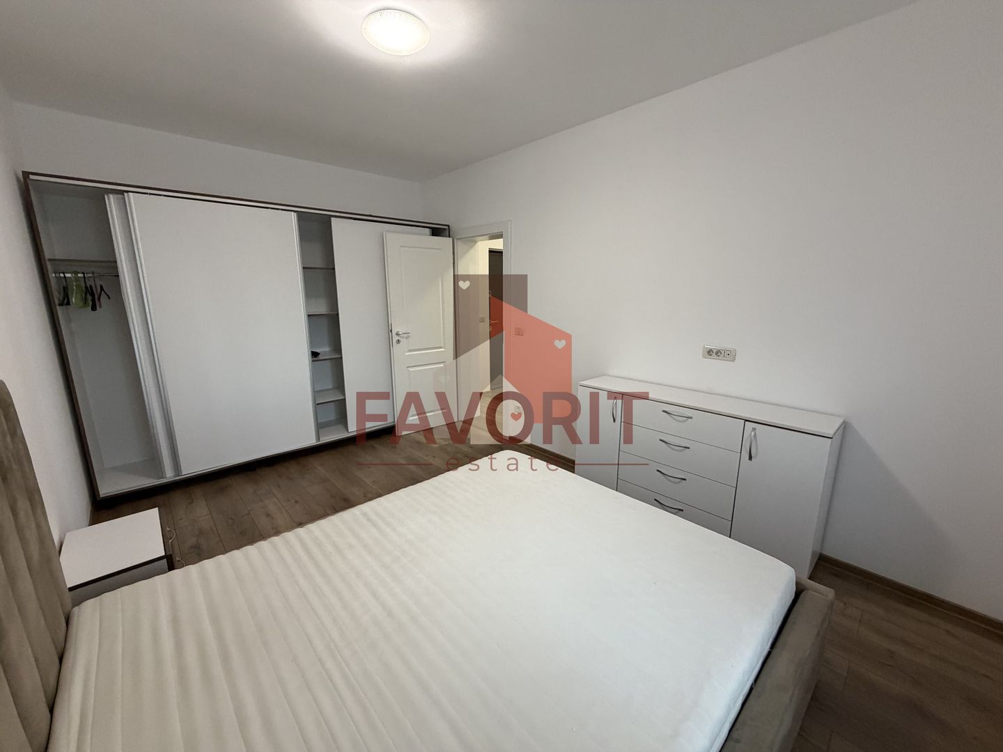 Disponibil imediat. Bloc nou. Zona Torontalului - Poză 3