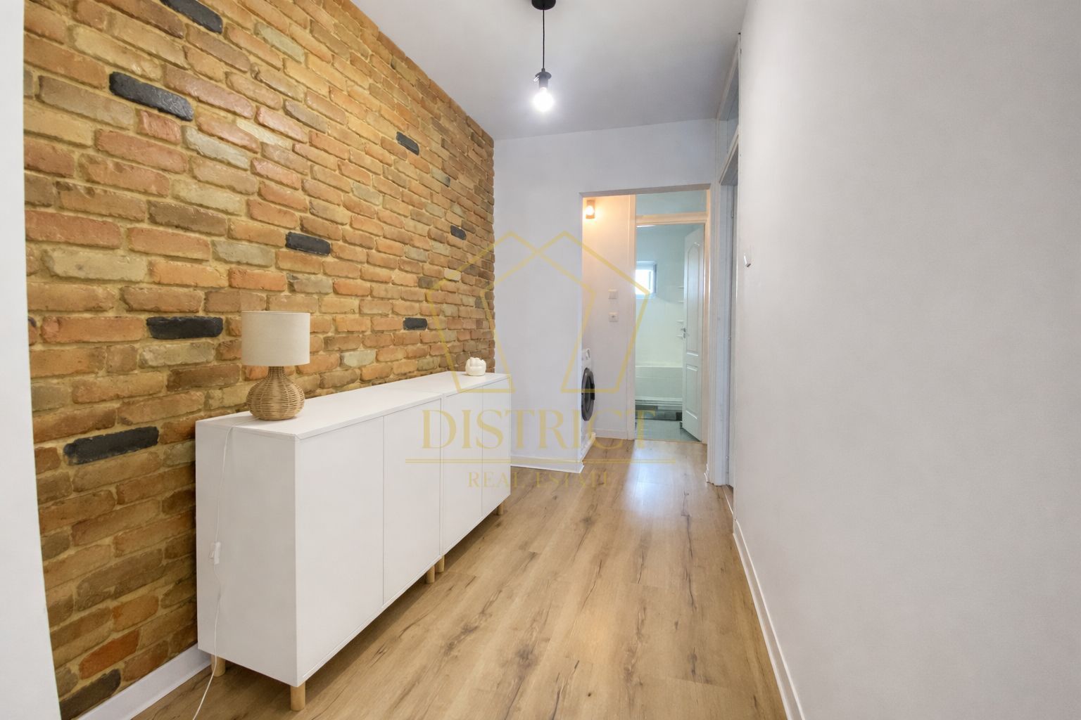 Apartament superb cu 3 camere | Soarelui - Poză 14