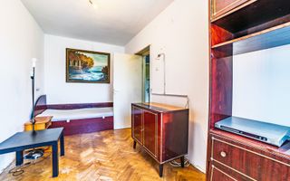 VÂNDUT!!! Apartament 3 camere în zonă centrală - Poză 7