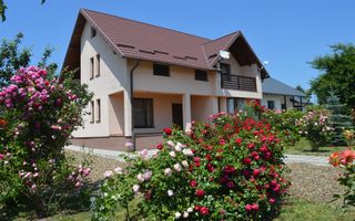 Casă/Vilă cu 5 camere Măzănăești - Poză 1