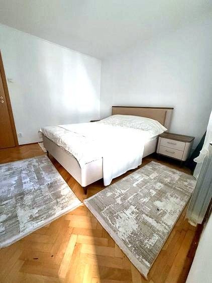 🏡 Închiriez Apartament cu 2 camere renovat, Bd. Basarabiei, etaj 2 - Poză 10