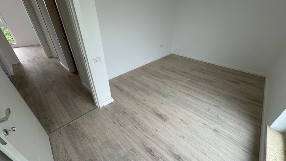 Ultima!!  Vila Otopeni 4 camere TOATE utilitatile - Poză 12