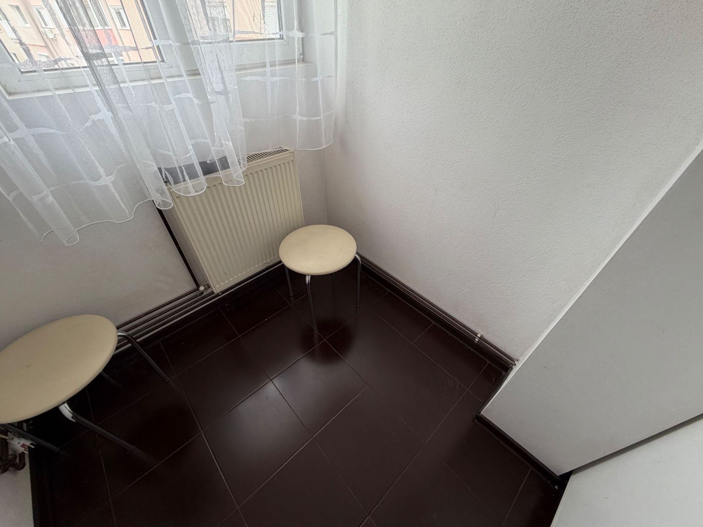 Apartament 1 camera, decomandat - Cugir - Poză 8