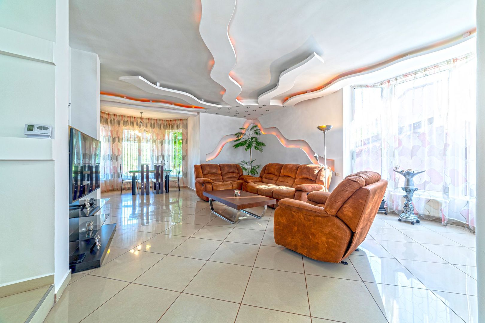 Casă cu teren de 507mp,  în Micălaca - Poză 2