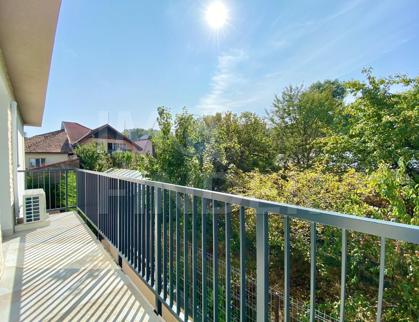 Inchiriere apartament 3 camere situat in vila privata, zona UMF - Poză 16