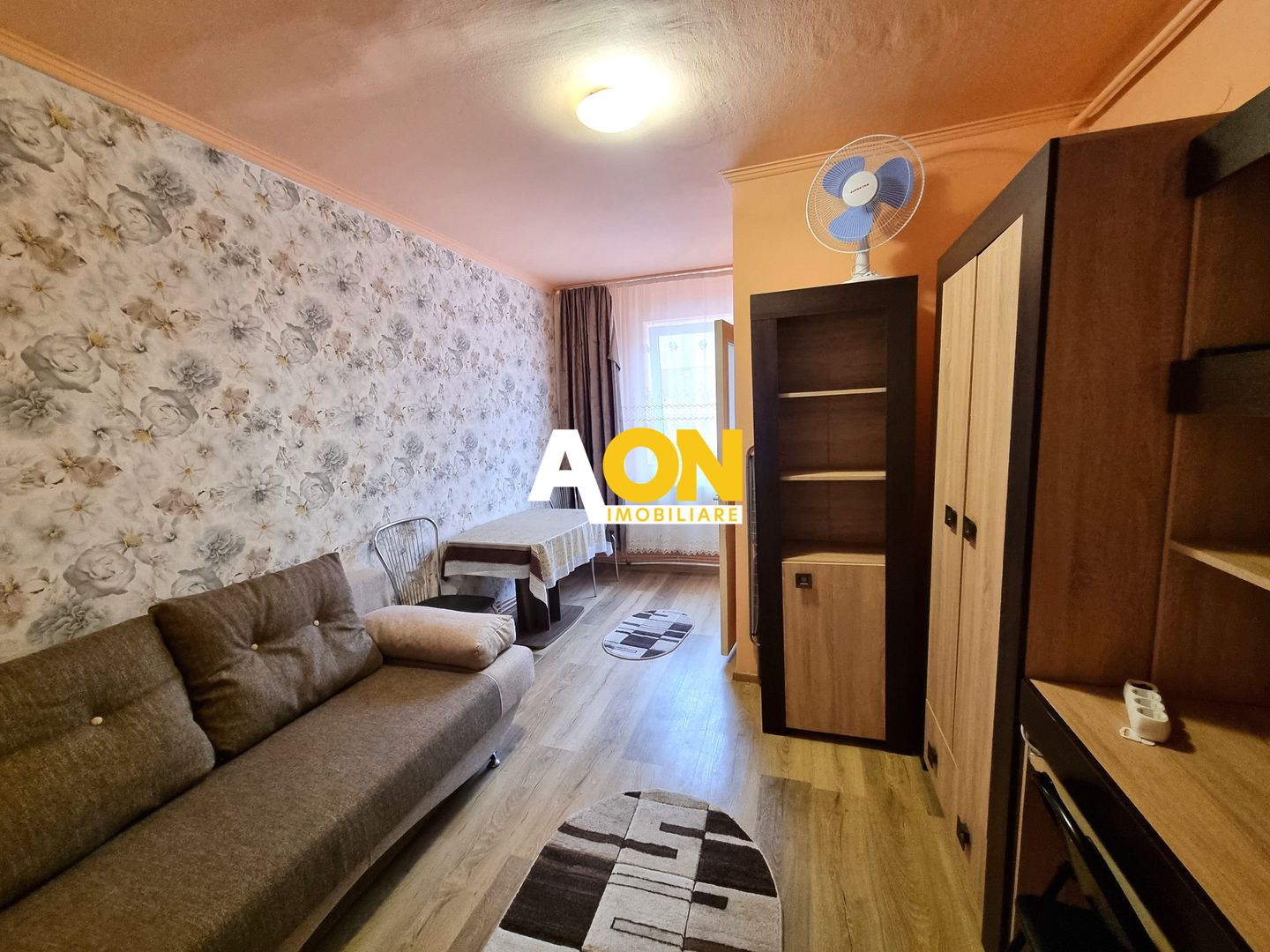 De vanzare garsoniera, etaj intermediar, Cetate - Poză 1