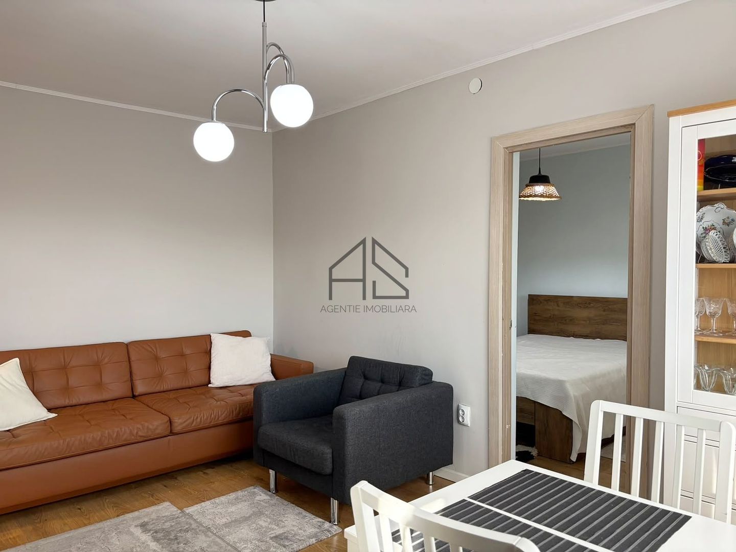 Apartament tip X mare | 2 Camere modificat | Parcul 22 Decembrie - Poză 3