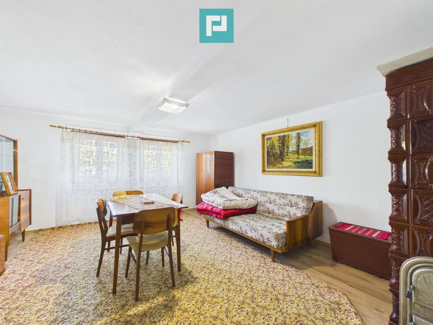 Casă cu teren 2877 mp, orașul Ineu - Poză 4