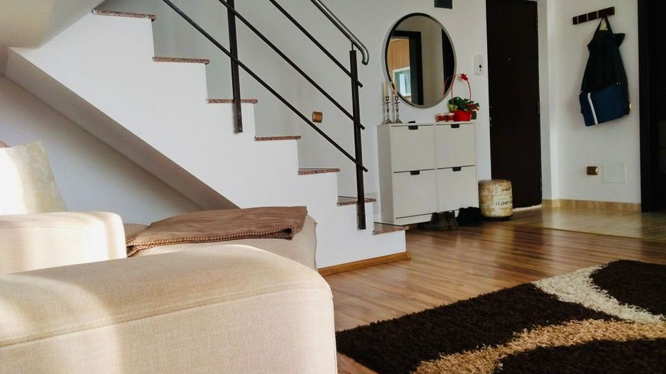 Apartament 3 camere Penthouse de inchiriat in Bragadiru - Poză 2