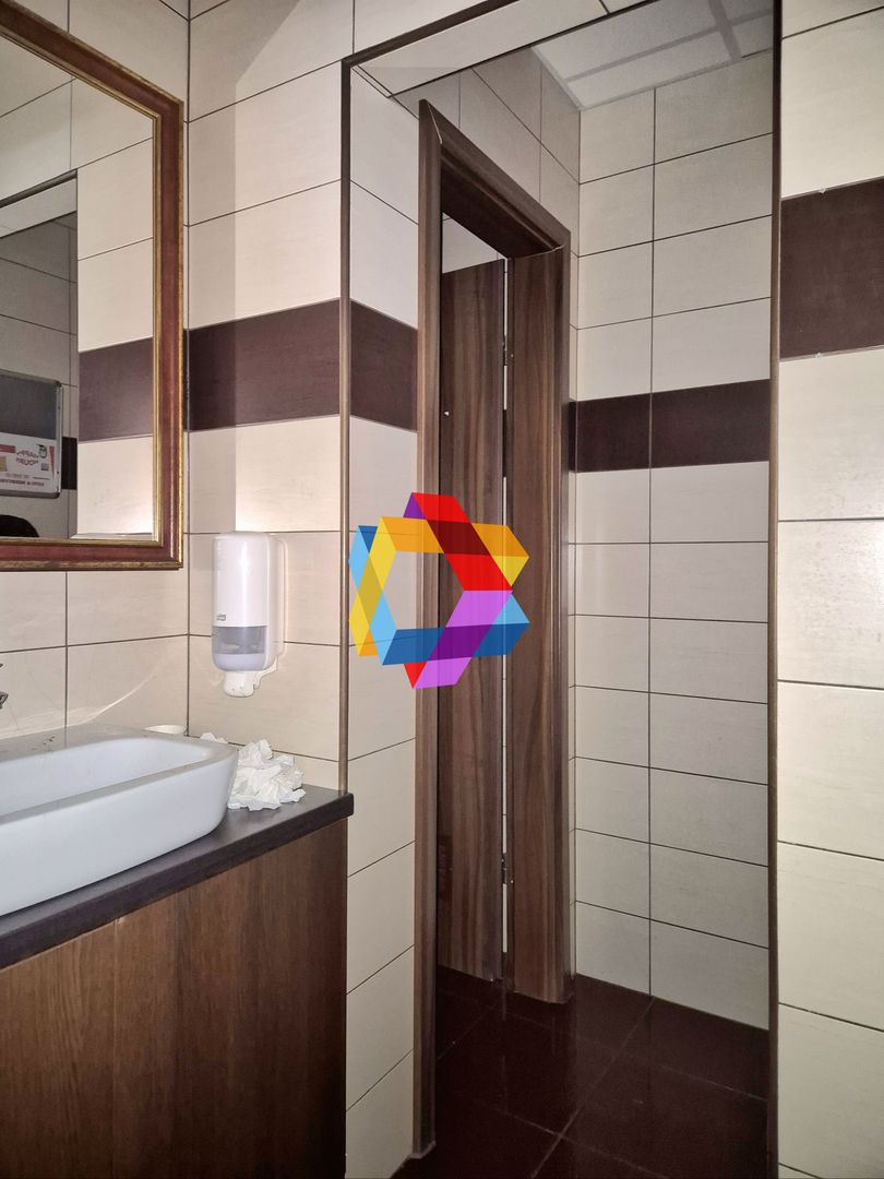 Spatiu cu trafic intens - 119 mp - Poză 7