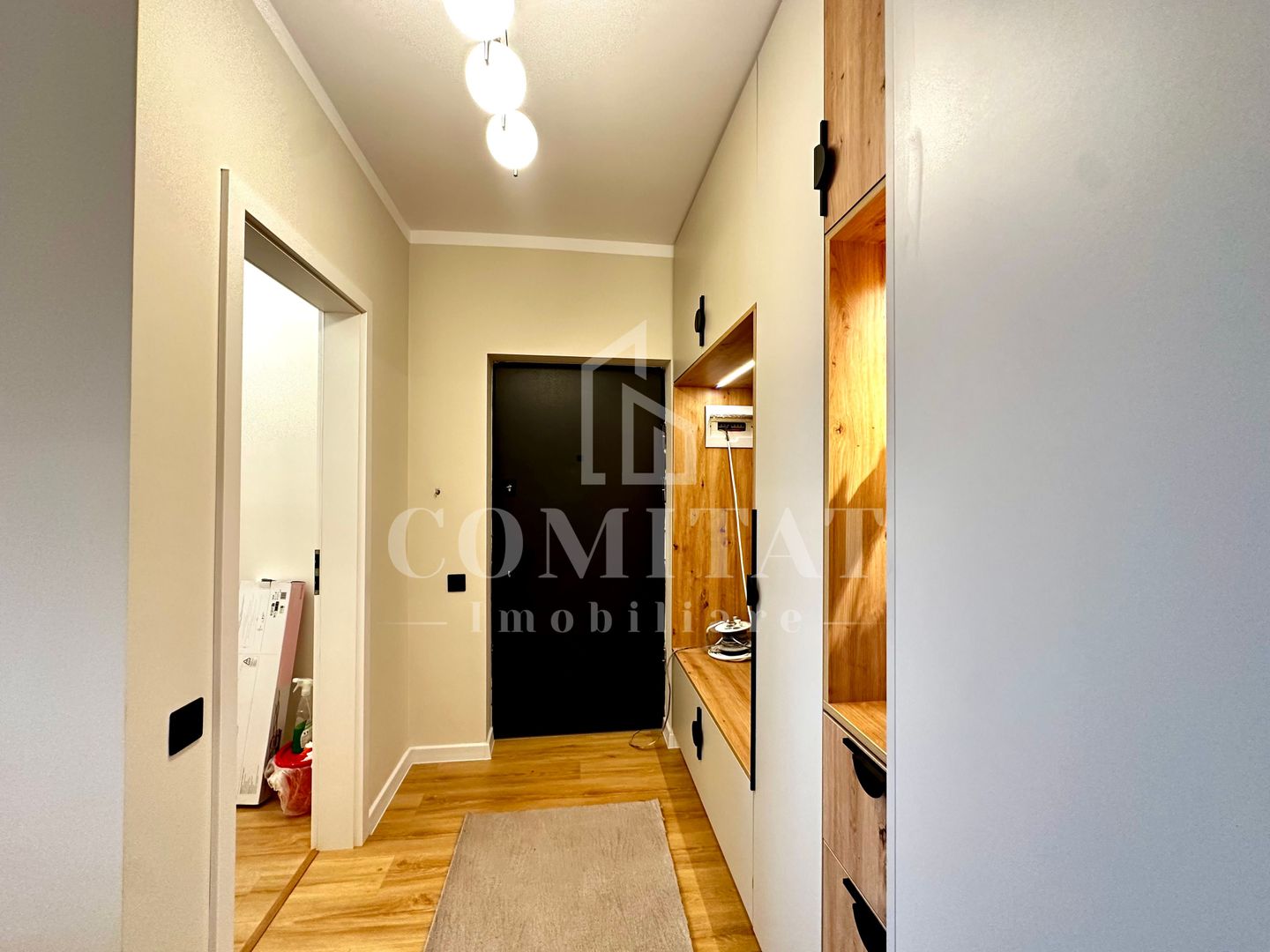 Apartament ultrafinisat | Etaj intermediar | Zona Str Tineretului - Poză 13