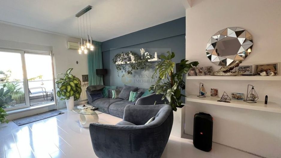 Apartament Tip Penthouse | 3 Camere | Terasă Panoramică | Universitate - Poză 1