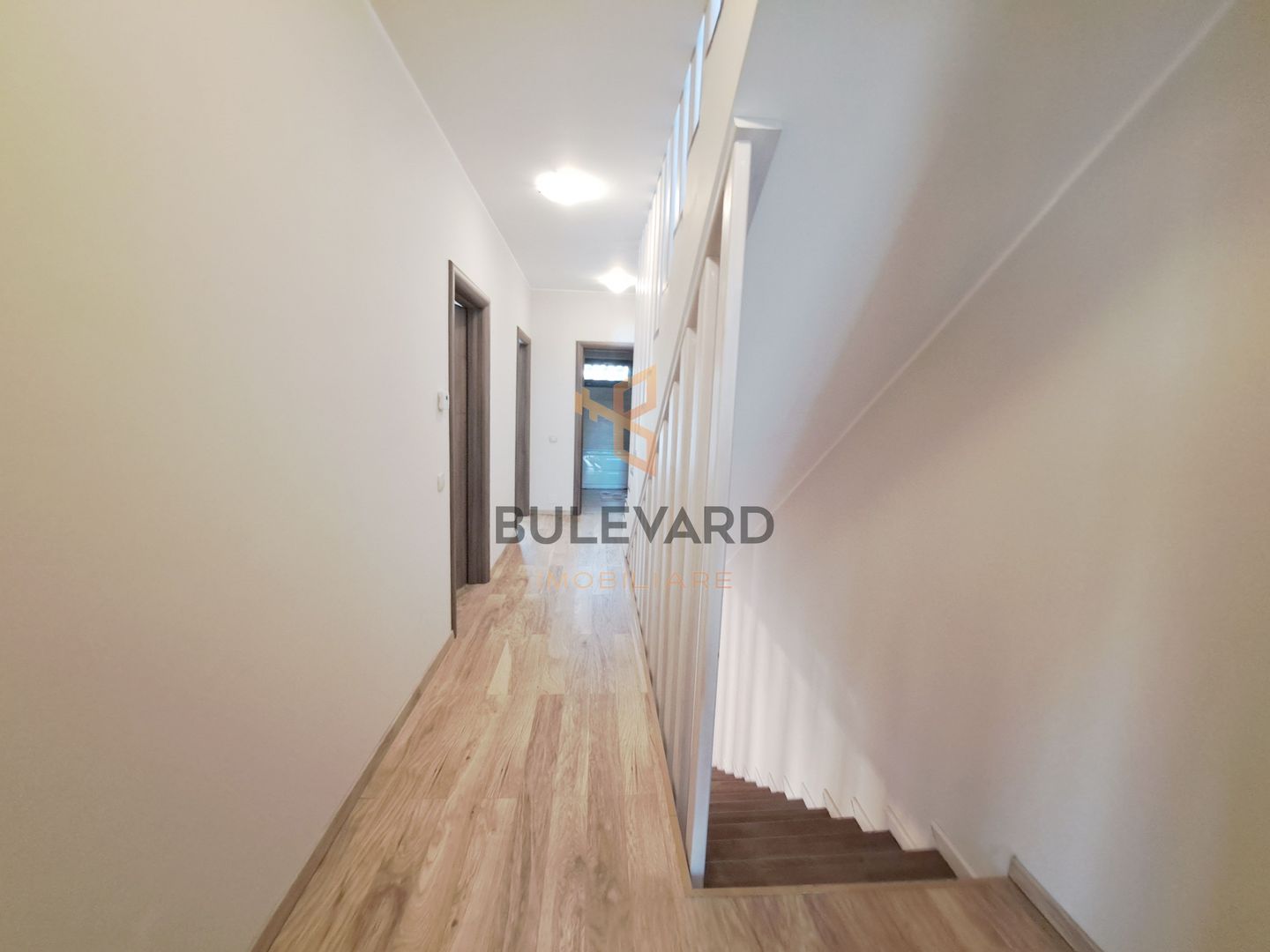 Vila impresionanta cu finisaje premium, complet mobilata - Poză 11