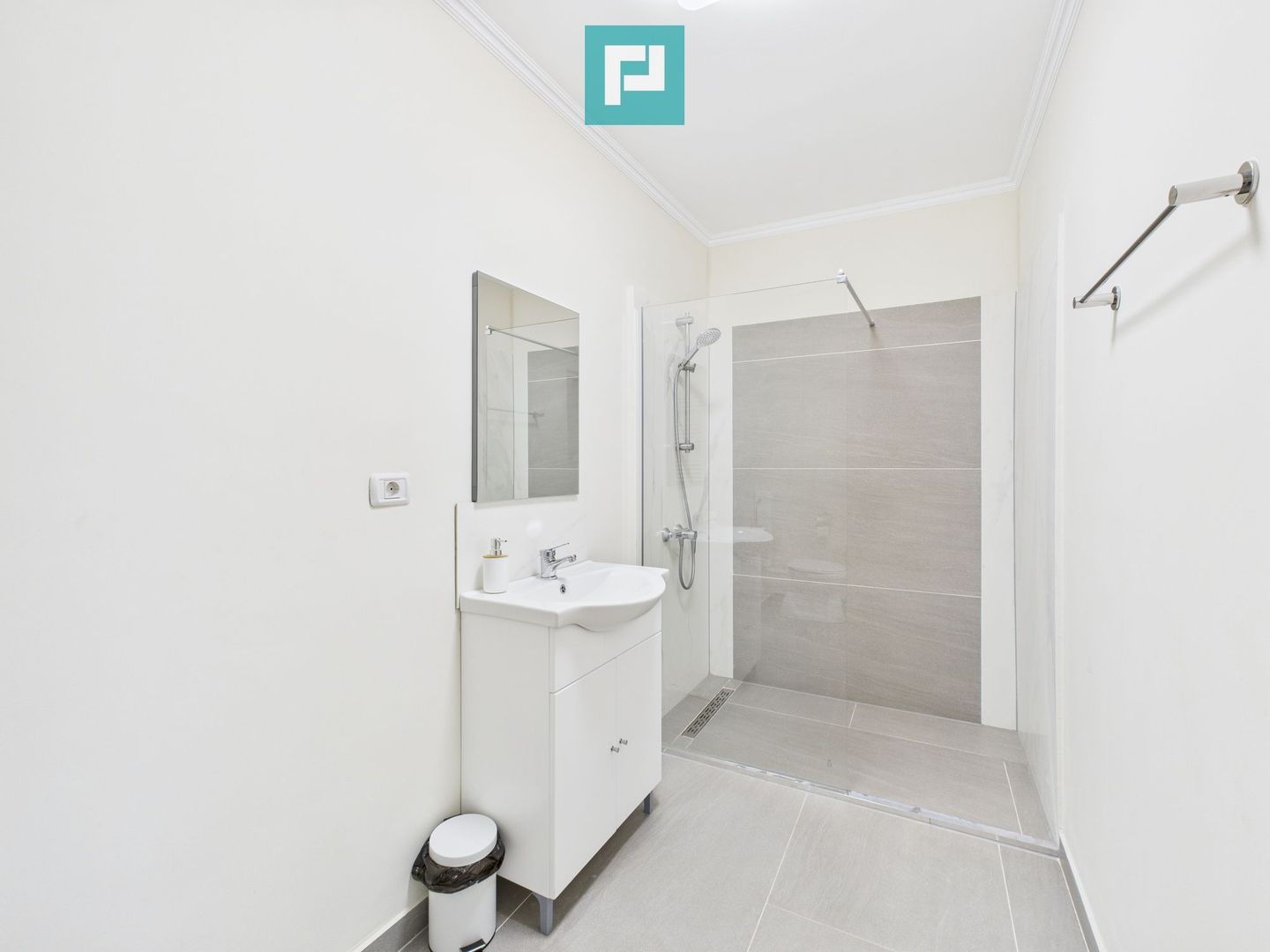 Business complet funcțional, zona Aradul Nou - Poză 14