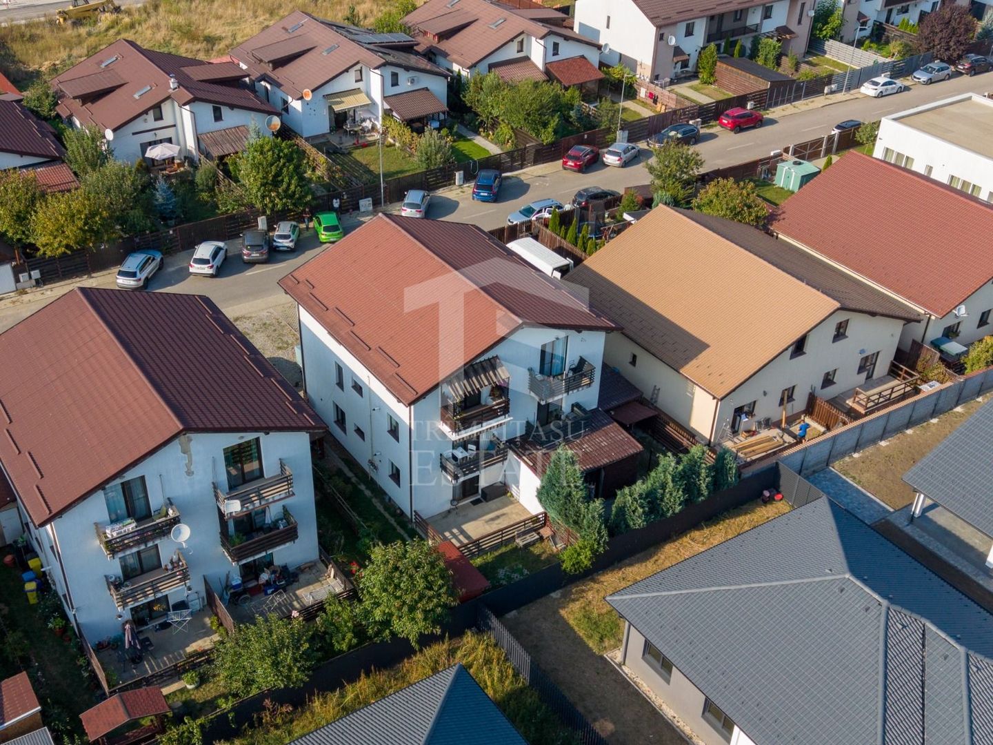 Sânpetru-Apartament cu 3 camere+terasa 20 mp - Poză 6
