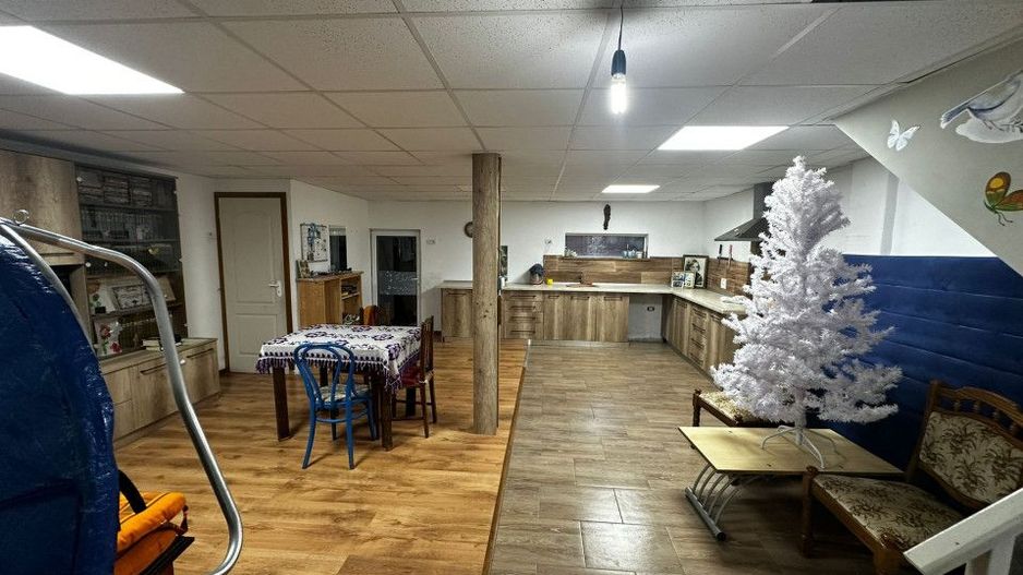 Casa cu teren de 1500 mp, in pitorescul sat Alunis - potrivita pentru duplex - Poză 3