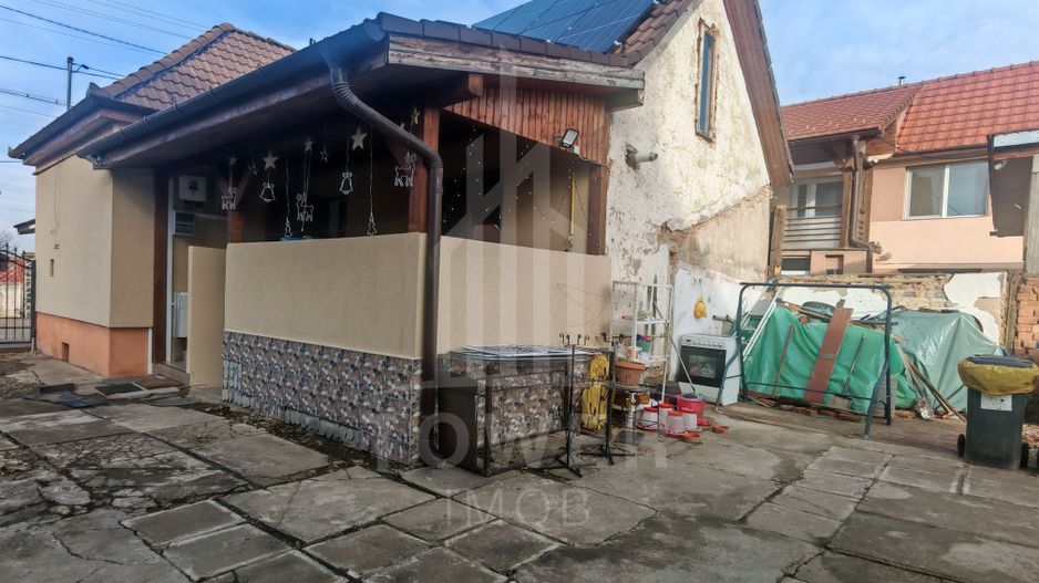 Casa singur in curte de vanzare in Gusterita. - Poză 1