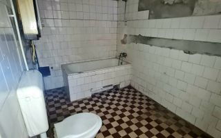 Casă spațioasă în zona Cetății Medievale – oportunitate excelentă - Poză 9