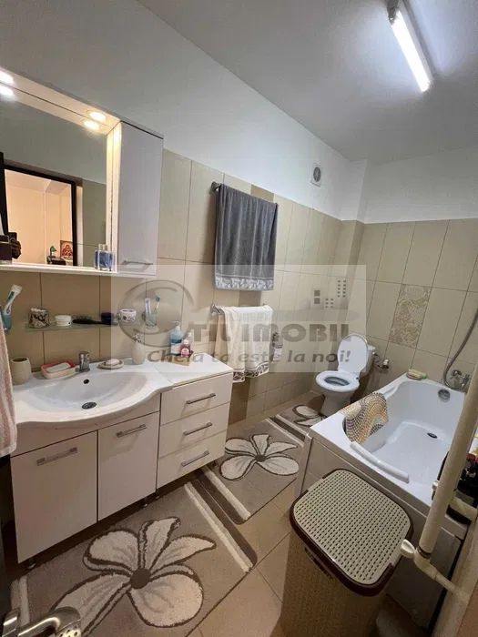 PACURARI - APARTAMENT CU 4 CAMERE 84 MP MOBILAT SI UTILAT ! - Poză 4