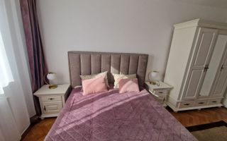 Complex-Studentesc | 4 Camere | Etaj Intermediar | Centrala Proprie. - Poză 2