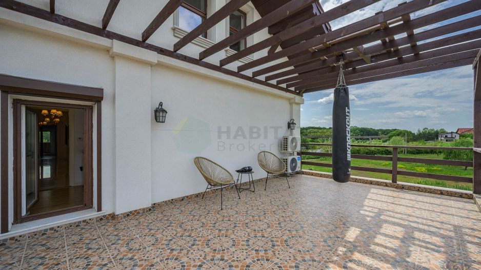 Vila Albatros | Eleganta aristocrata pe malul lacului - Poză 56