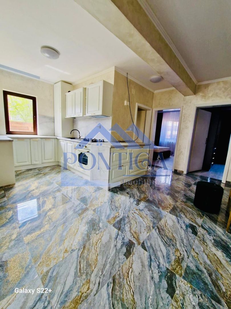 Casă spațioasă, mobilată și utilată în Năvodari Nord-Vest - Poză 9