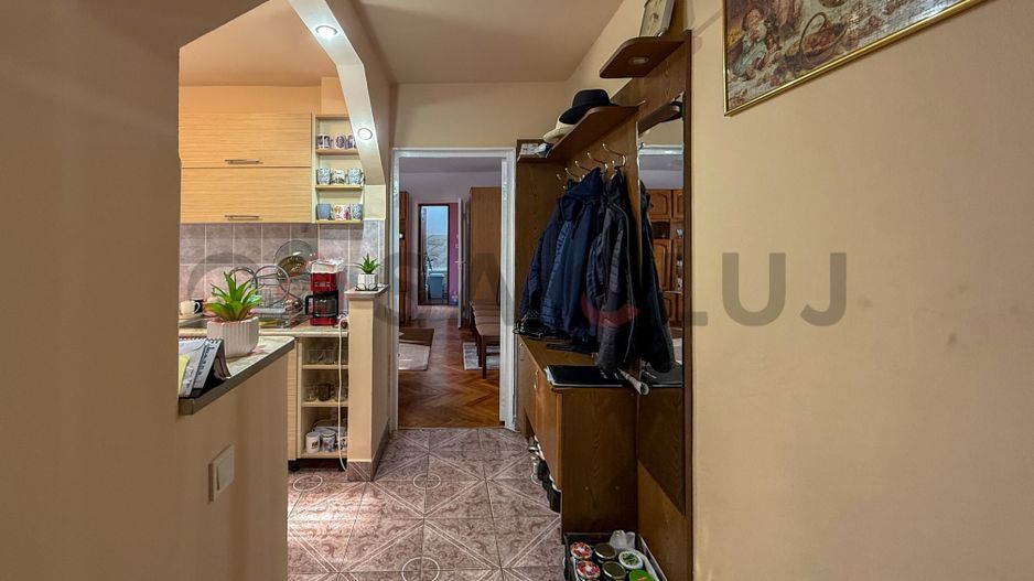 Apartament cu 2 camere, zona FSEGA - Poză 4