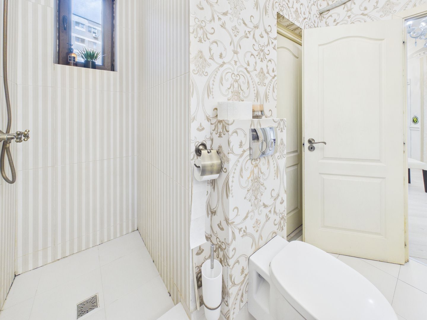 Apartament cu 3 camere langa parcul Cismigiu la 2 min de Metrou Izvor - Poză 22
