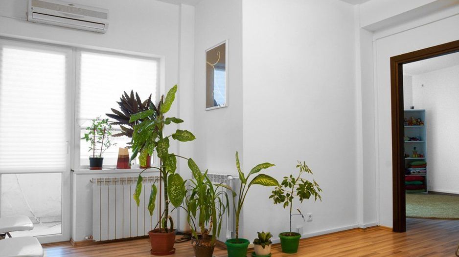 Apartament 4 camere Hristo Botev - Poză 1