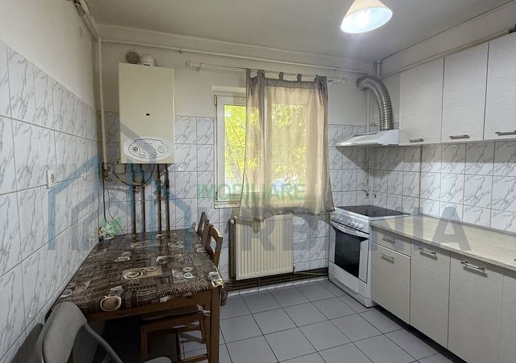 Apartament 3 camere decomandat, parter, zona Școala 43 (Frumoasa), Iași - Poză 4