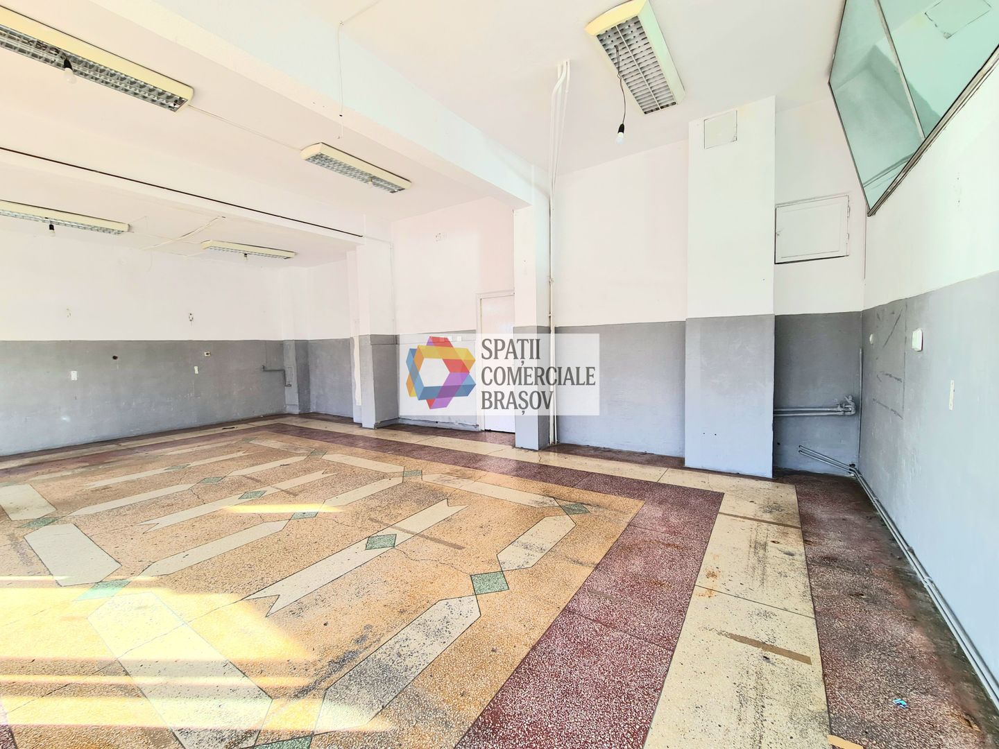 Spatiu comercial de închiriat Brasov - 60 mp  # spatii-comerciale-brasov.ro - Poză 3