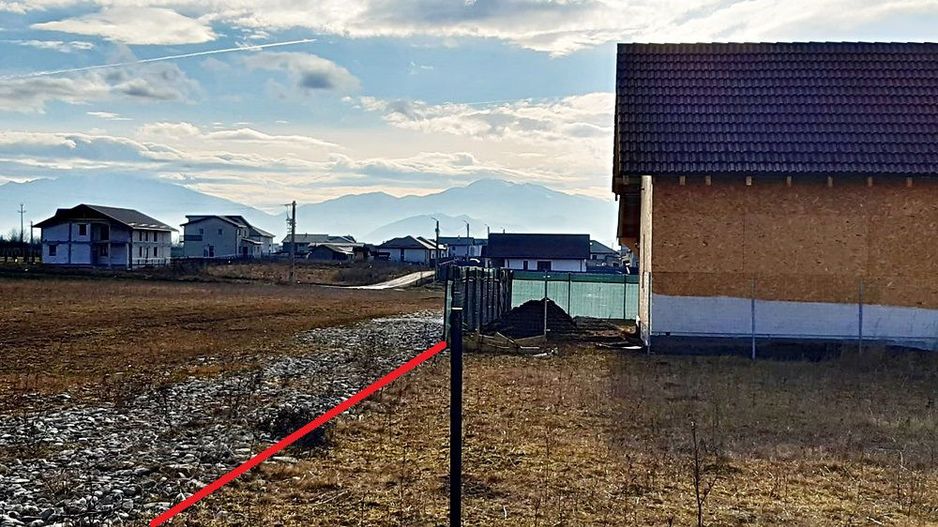 Teren intravilan 664mp Sanpetru spre Bod, 18500 euro - Poză 2