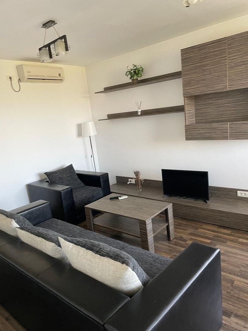 Apartament modern I Loc de parcare I intrare in Dumbravita - Poză 3