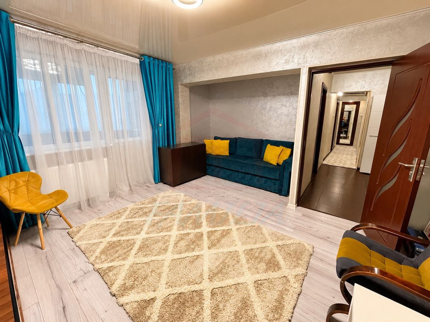 🏡 Apartament cu 3 camere de închiriat – Micro 20, 450 €/lună - Poză 2
