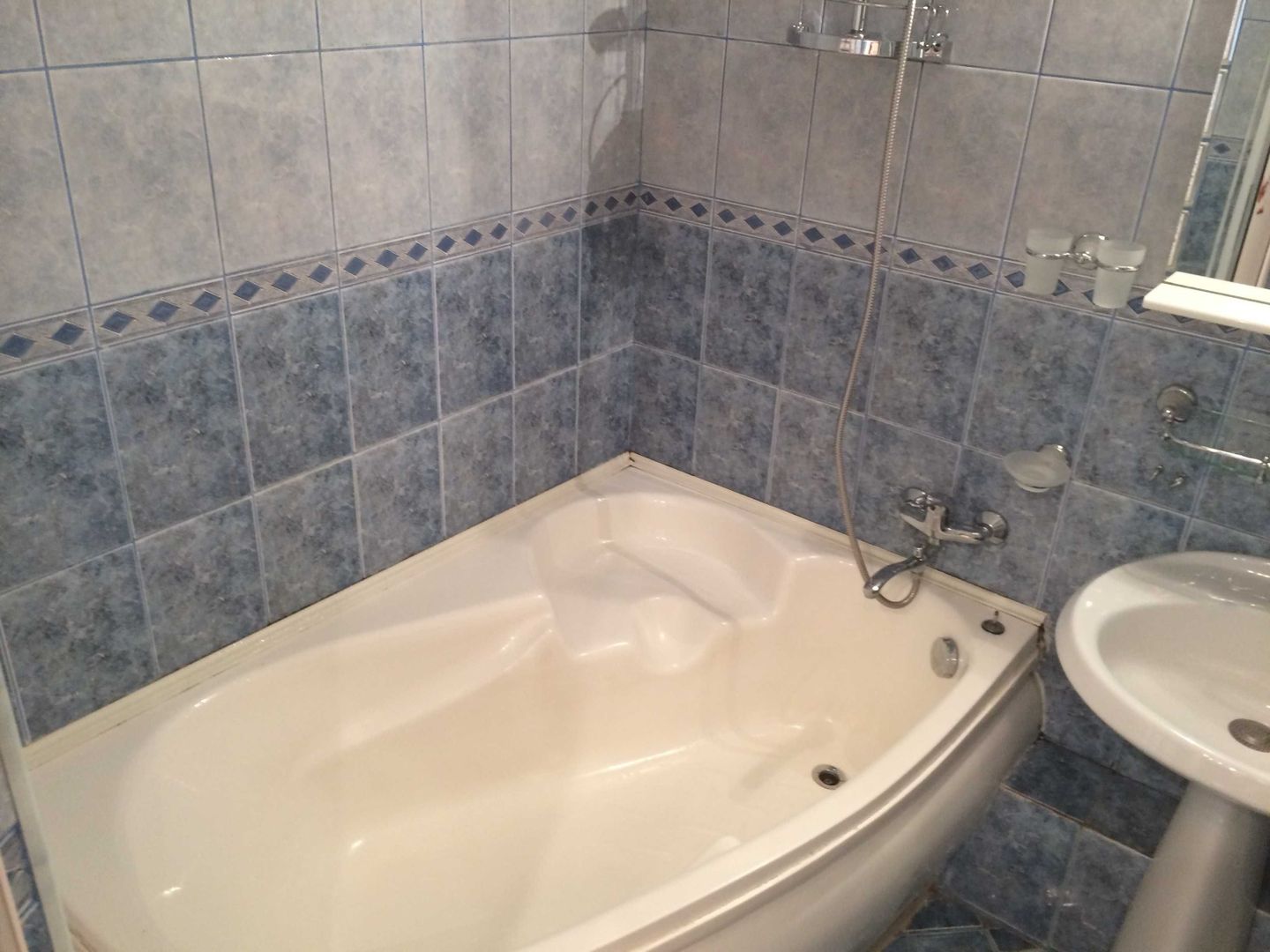 Închiriez apartament 2 camere – 8 min de metrou Dristor - Poză 8