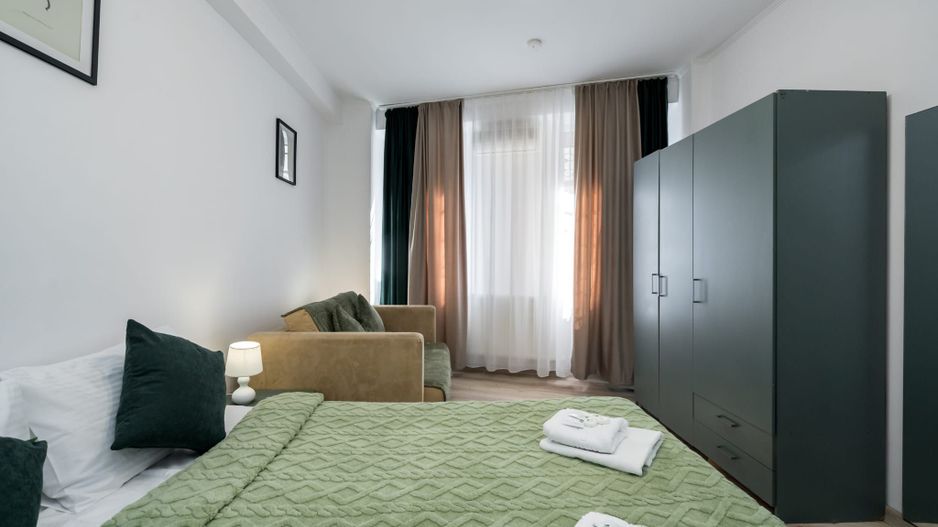 Hotel 3 stele - Ultracentral - Mantuleasa - Plantelor - Poză 1