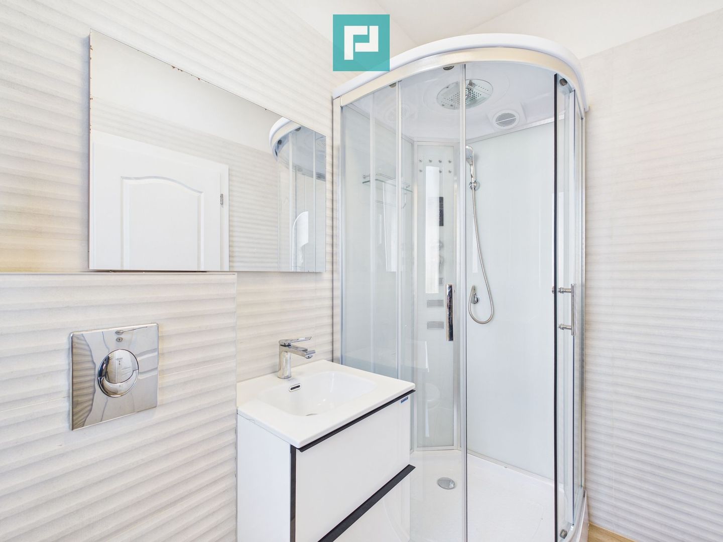 Duplex 5 camere-Dumbrăvița - Poză 7